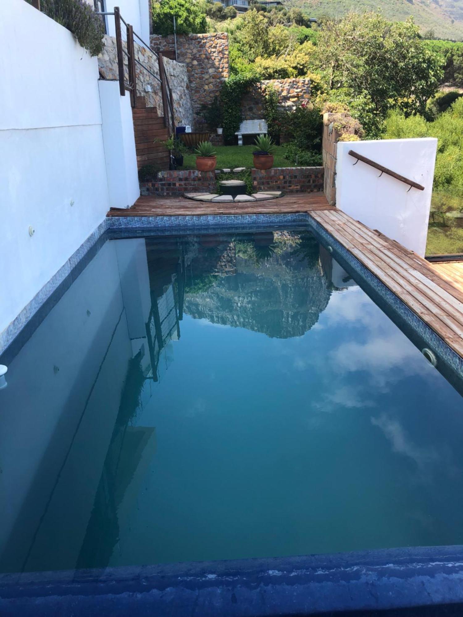 Camps Bay Blue Self-Catering Studios เคปทาวน์ ภายนอก รูปภาพ
